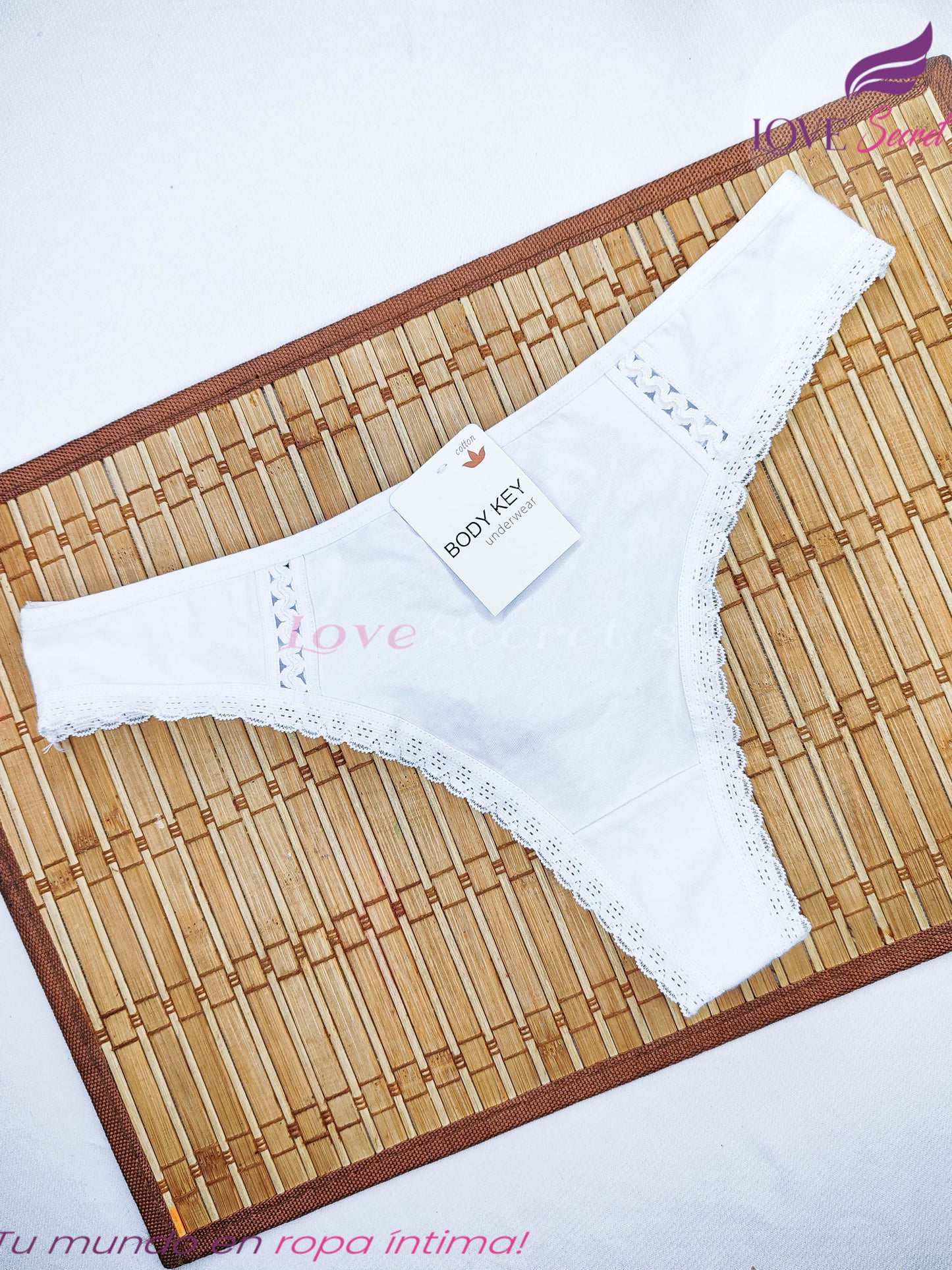 Tanga 2747