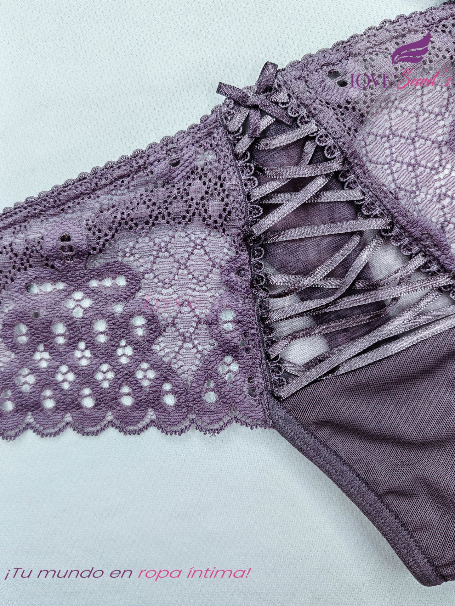 Tanga de encaje